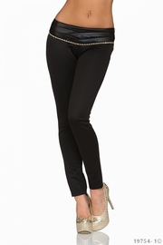 pantaloni negrii skinny